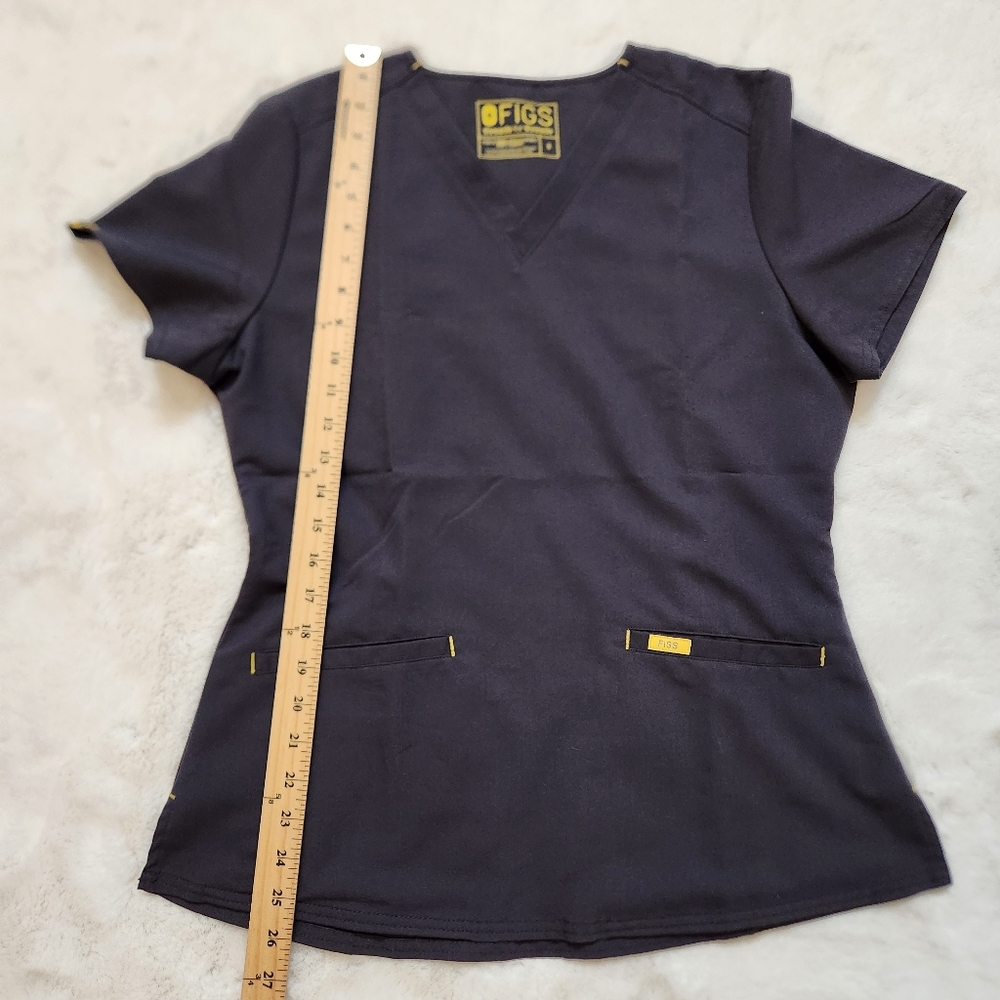 Figs Scrub Top Womens Small grey Yellow V-Neck Shirt Short Sleeve Medica… - Picture 7 of 9